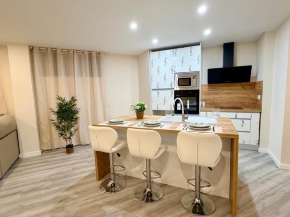 Imagen 2 de Espectacular Apartamento Reformado en Los Cristianos