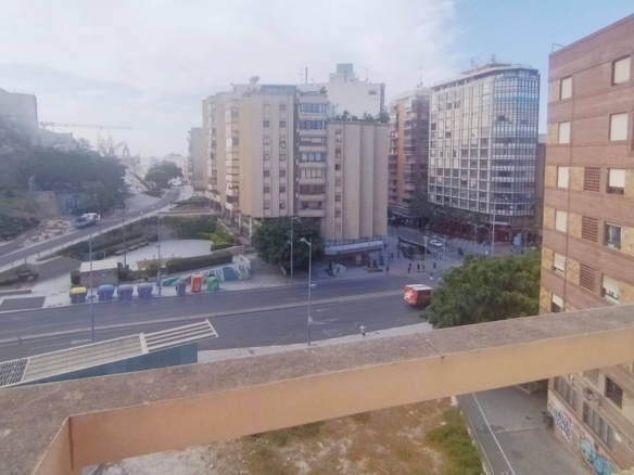 Imagen 2 de Ático en Venta en Alicante Alicante