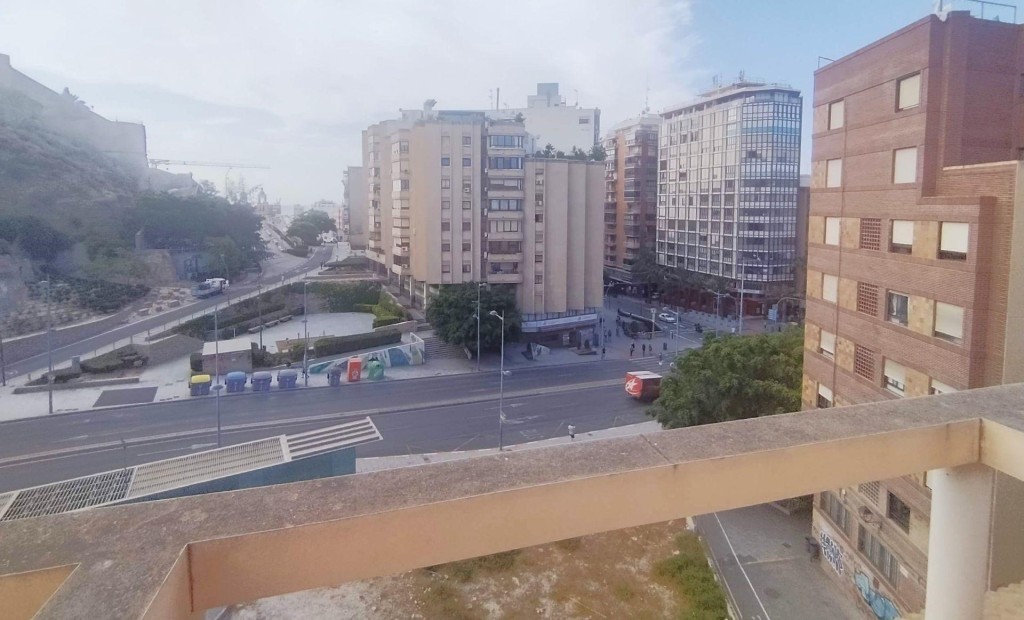 Imagen 2 de Ático en Venta en Alicante Alicante