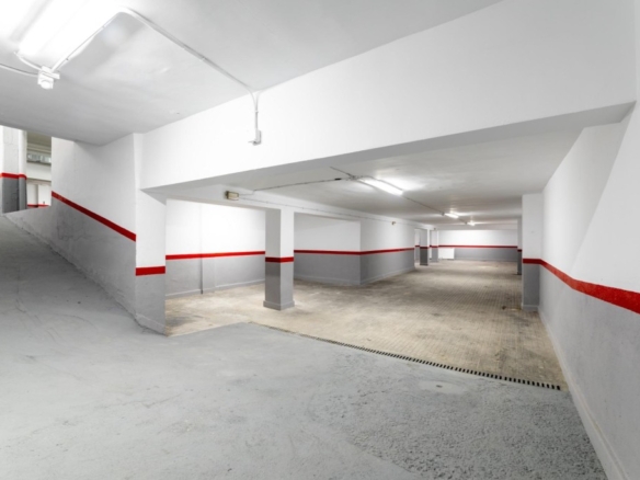 Imagen 1 de Local comercial en Venta en Madrid Madrid