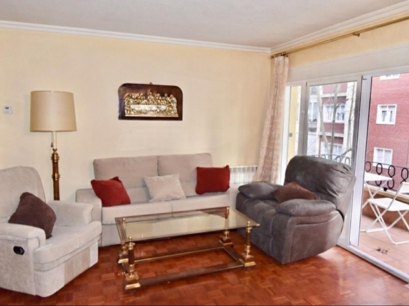 Imagen 3 de Vivienda exterior privilegiada con luz natural