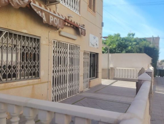 Imagen 1 de Local comercial en Venta en Pilar De La Horadada Alicante