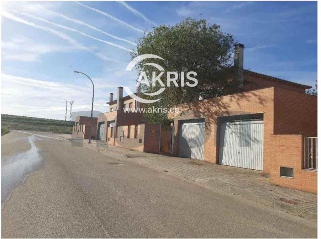 Imagen 1 de Chalet Independiente en Domingo Perez