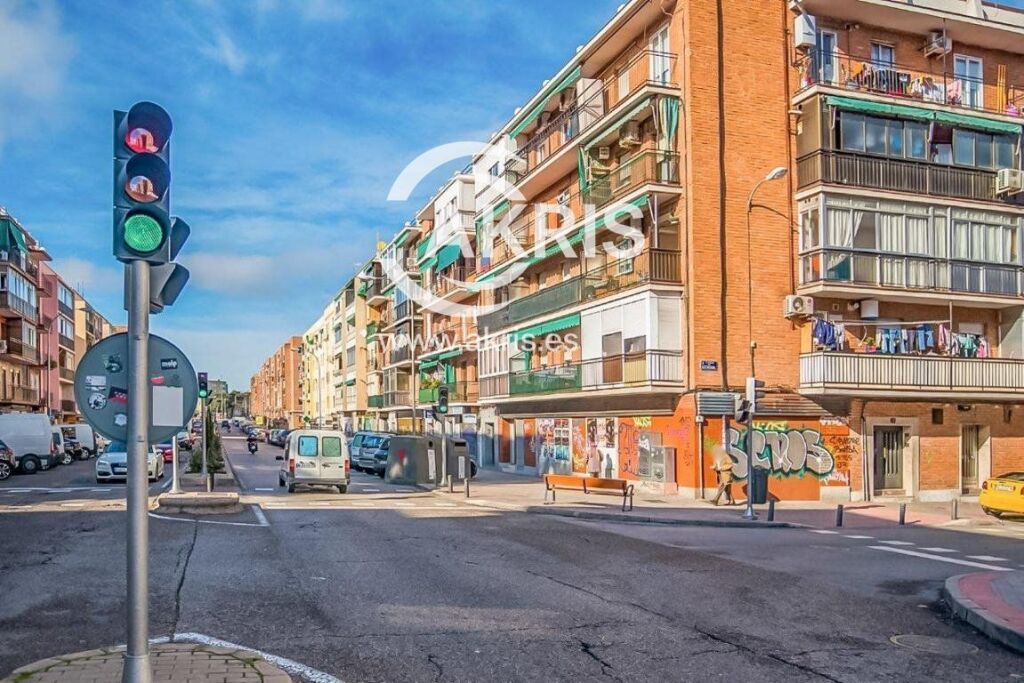 Imagen 4 de Local Comercial en Madrid