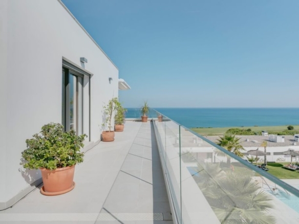 Imagen 4 de Ático en Venta en San Roque Cádiz