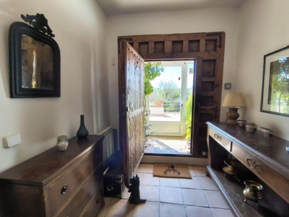 Imagen 4 de Finca rústica con infraestructuras listas para explotación en Belinchón (Cuenca)
