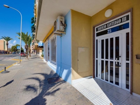 de 56m2 con 2 dormitorios y 1 baño