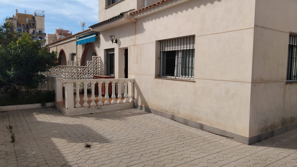 Imagen 2 de Casa-Chalet en Venta en Torrevieja Alicante