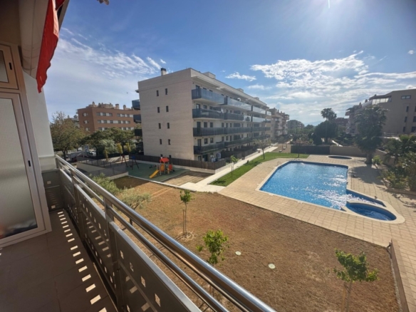 Imagen 2 de Espectacular piso con dos terrazas en el centro de Salou