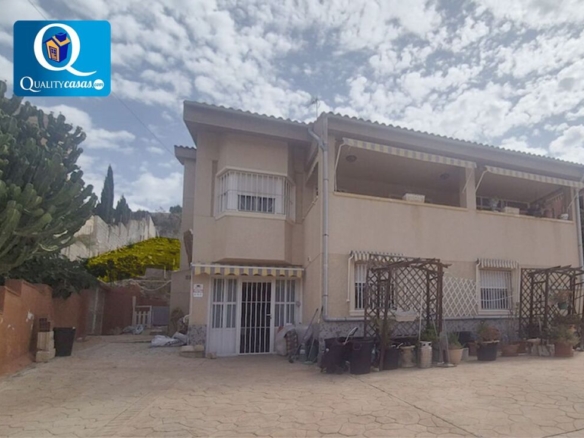 Imagen 1 de Casa-Chalet en Venta en Alicante Alicante Ref: 16478