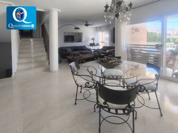 Imagen 2 de Casa-Chalet en Venta en Mutxamel Alicante Ref: 17495