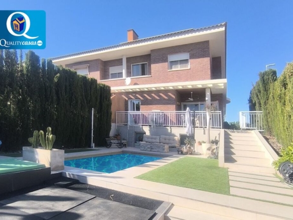 Imagen 1 de Casa-Chalet en Venta en Mutxamel Alicante Ref: 17495