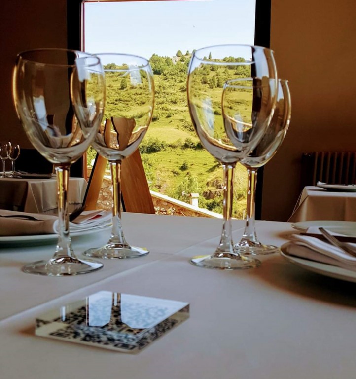 Imagen 4 de Hotel en Venta en Montenegro De Cameros Soria