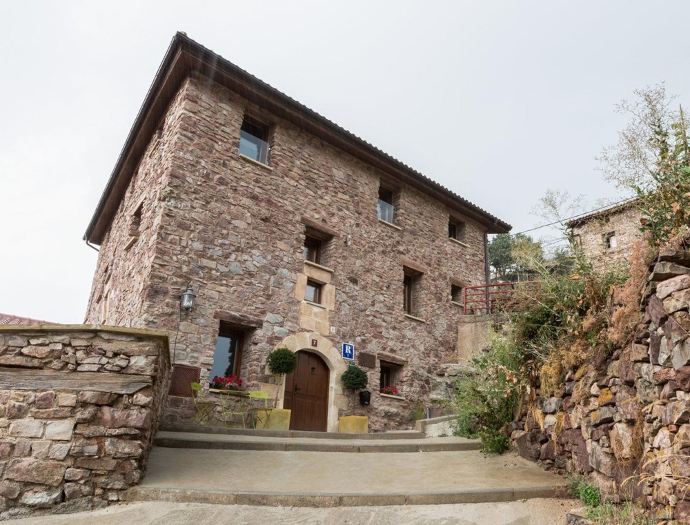 Imagen 1 de Hotel en Venta en Montenegro De Cameros Soria