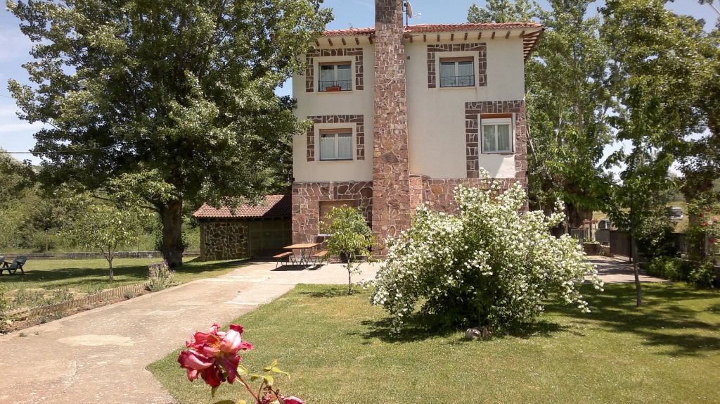 Imagen 2 de Hotel en Venta en Montemediano La Rioja