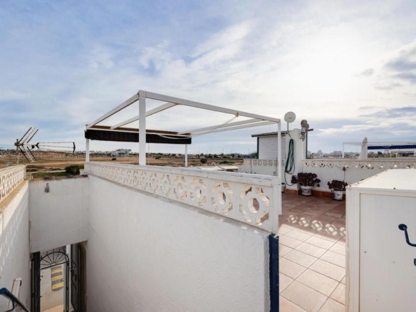 Imagen 2 de Venta de piso en Torrevieja