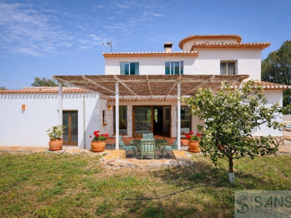 Imagen 1 de Casa-Chalet en Venta en Alicante Alicante