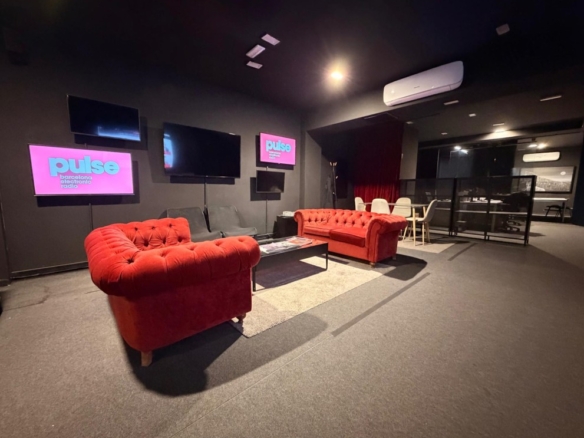 Imagen 1 de Traspaso Estudio de Radio y Producción 315 m²