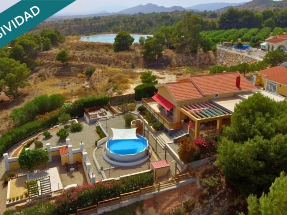 Imagen 1 de ? FINCA EXCLUSIVA CON 2 VIVIENDAS + PISCINA + VISTAS AL MAR