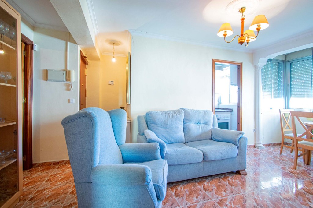 Imagen 4 de Vivienda en venta en buen estado en c/ Relampaguito