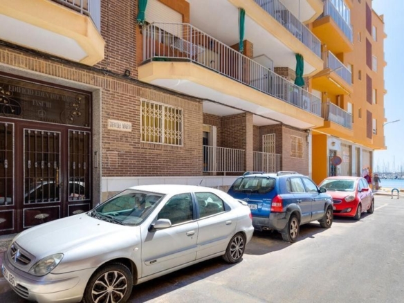 de 115m2 con 2 dormitorios y 2 baños