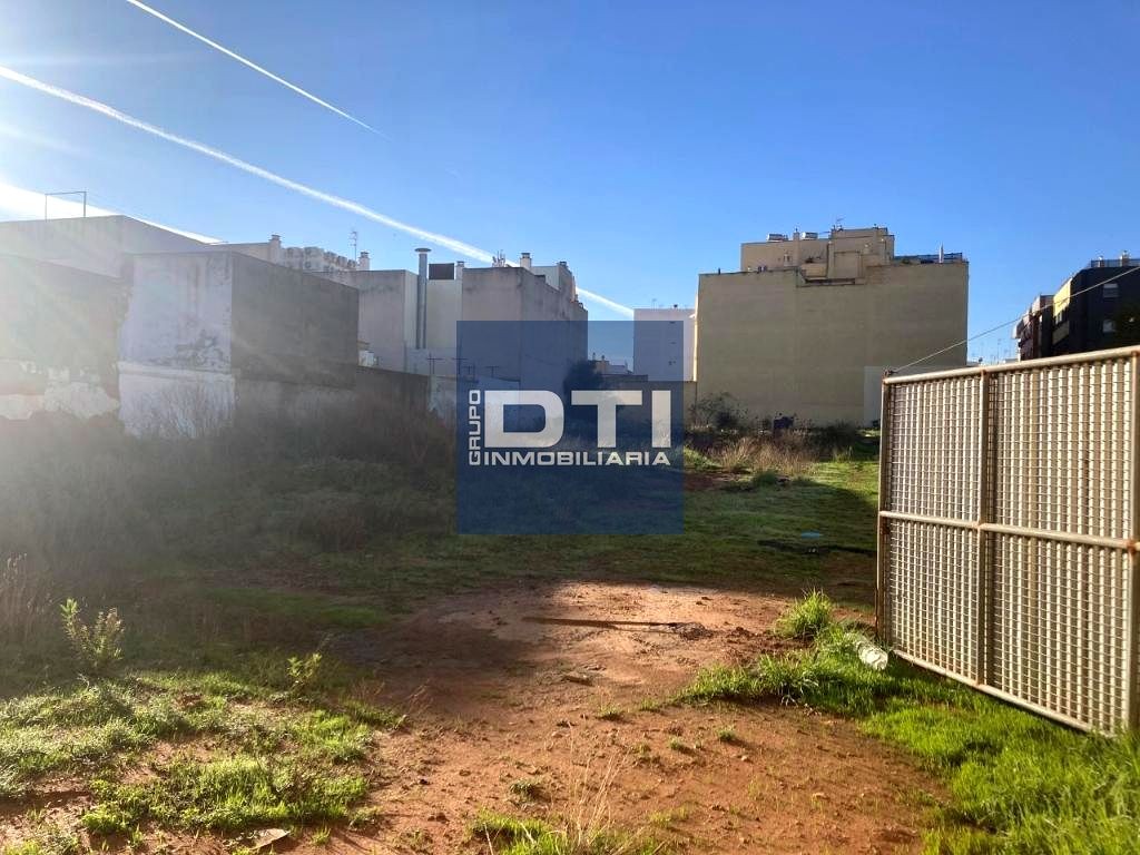 Imagen 1 de Terreno urbano para construir en venta en plaza del arahal