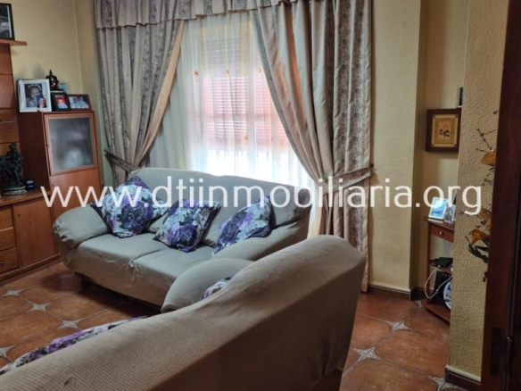 Imagen 4 de SE VENDE CASA SEMINUEVA LA PALMA DEL CONDADO