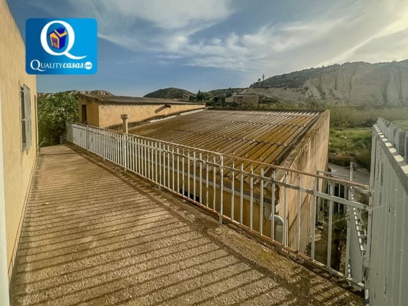 Imagen 1 de Casa-Chalet en Venta en Xixona Alicante Ref: 25516R