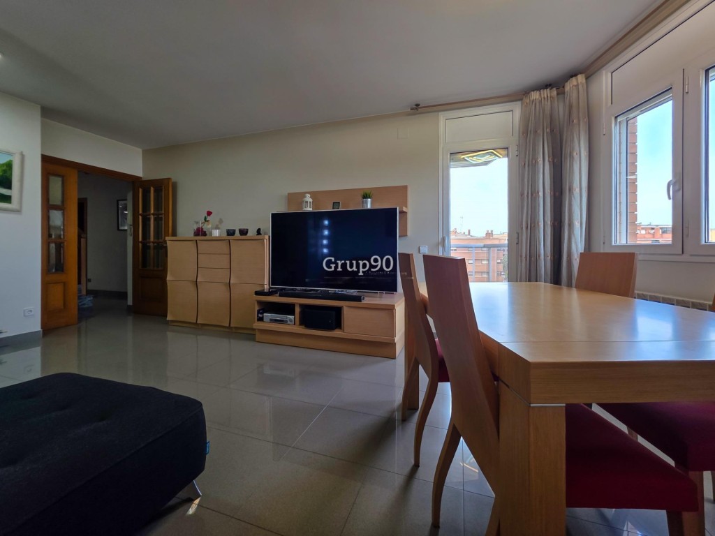 Imagen 4 de Espectacular Ático Dúplex de 130 m2 con Gran Terraza y Máxima Tranquilidad