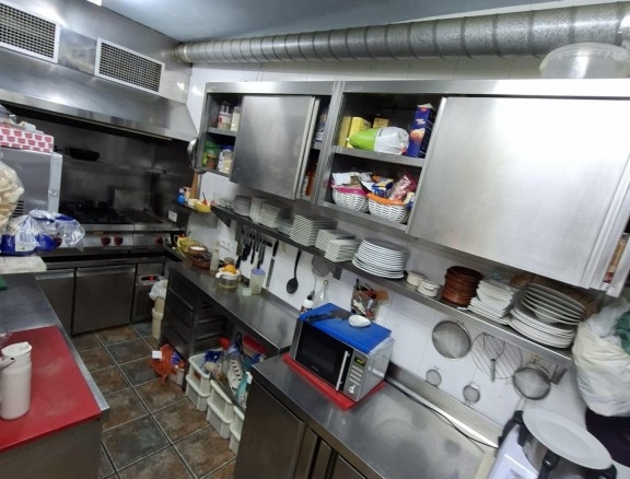 Imagen 4 de TRASPASO RESTAURANTE ALCOY 10 (CALLE TEODOSIO)