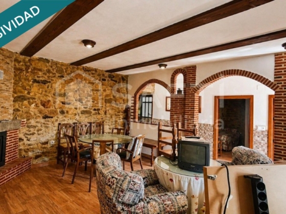 Imagen 3 de Casa de piedra con encanto y gran proyección