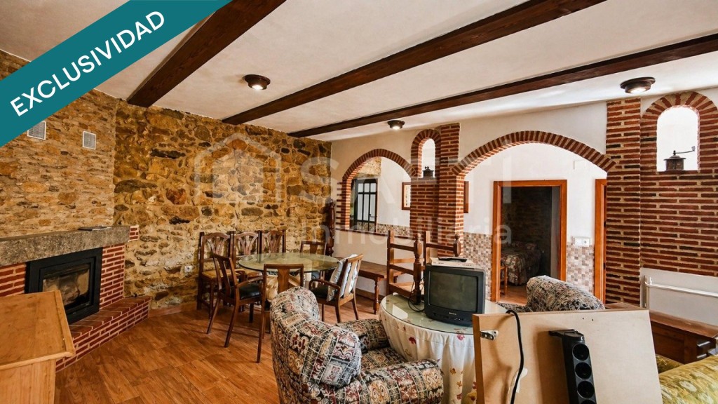Imagen 3 de Casa de piedra con encanto y gran proyección