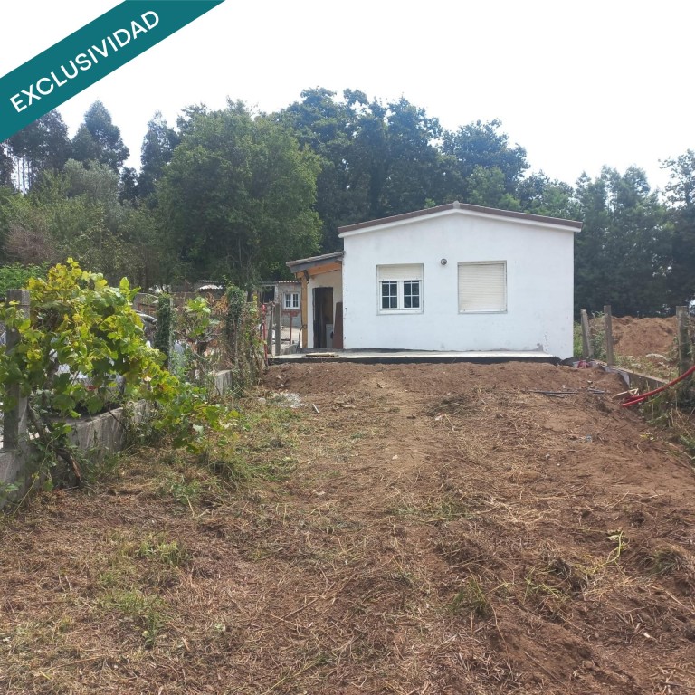 Imagen 2 de Finca de 1.252 m² con dos viviendas y un almacén