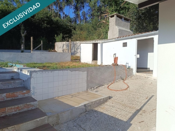 Imagen 1 de Finca de 1.252 m² con dos viviendas y un almacén