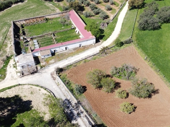 Imagen 2 de Casa de campo-Masía en Venta en Ronda Málaga