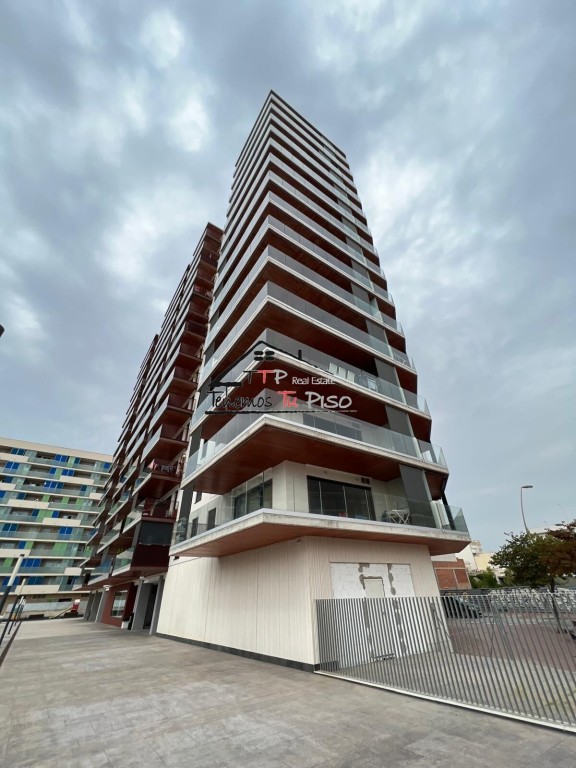 Imagen 3 de VIVIENDA EXCLUSIVA 3 DORMITORIOS + GARAJE + TRASTERO PLANTA 14 ALTURA ATENEA PREMIUM