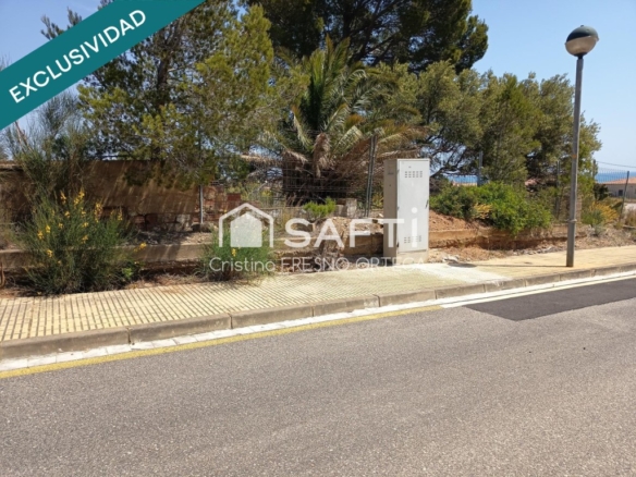 Imagen 4 de ¡Terreno urbano edificable a un paso del mar en la Costa Dorada!