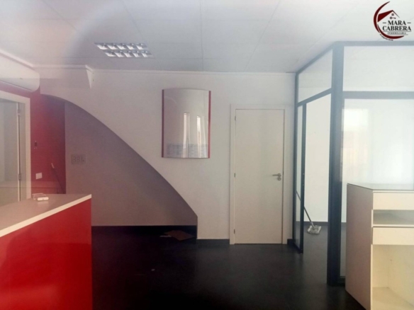 Imagen 4 de Local comercial en Alquiler en Daimus Valencia