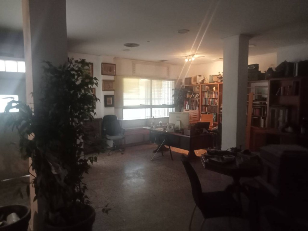 Imagen 1 de Local comercial en Venta en Gandia Valencia