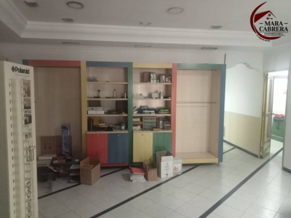 Imagen 2 de Local comercial en Venta en Oliva Valencia
