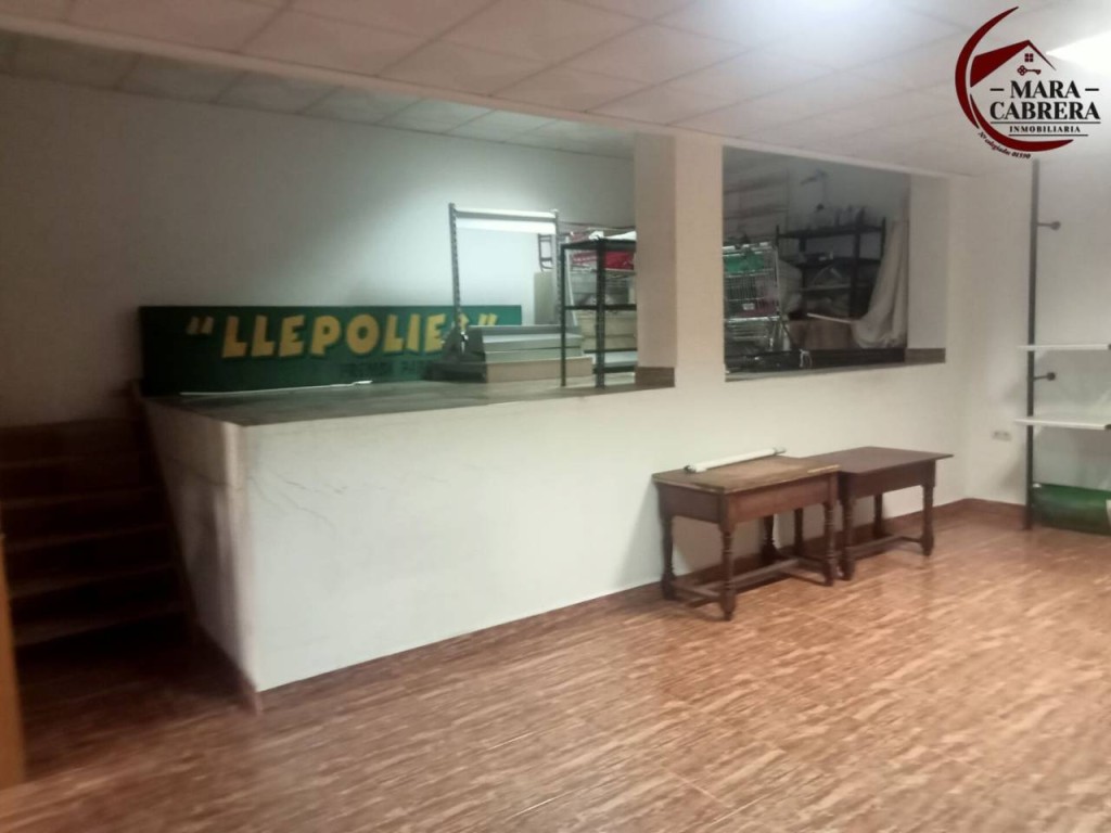 Imagen 4 de Local comercial en Alquiler en Oliva Valencia