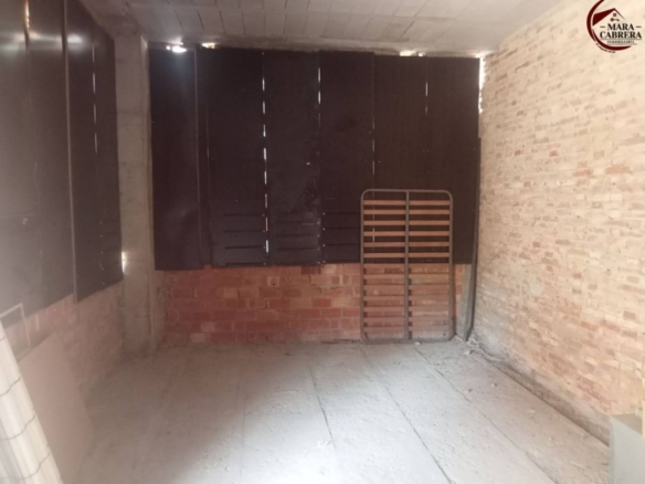 Imagen 3 de Local comercial en Venta en Piles Valencia