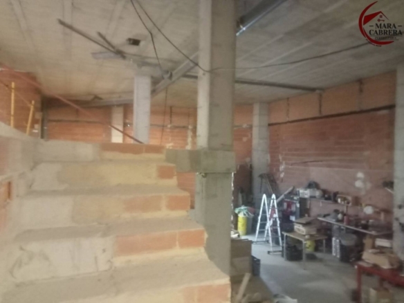 Imagen 3 de Local comercial en Alquiler en Oliva Valencia