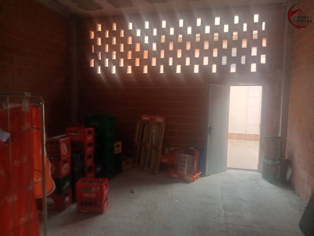 Imagen 2 de Local comercial en Venta en Oliva Valencia