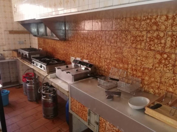 Imagen 2 de Local comercial en Venta en Tavernes De La Valldigna Valencia