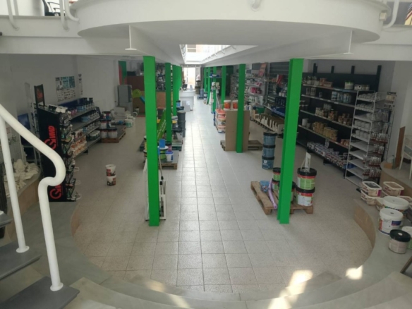 Imagen 2 de Local comercial en Alquiler en Oliva Valencia
