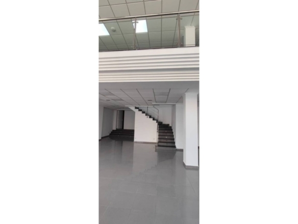 Imagen 4 de Local comercial en Venta en Tavernes De La Valldigna Valencia