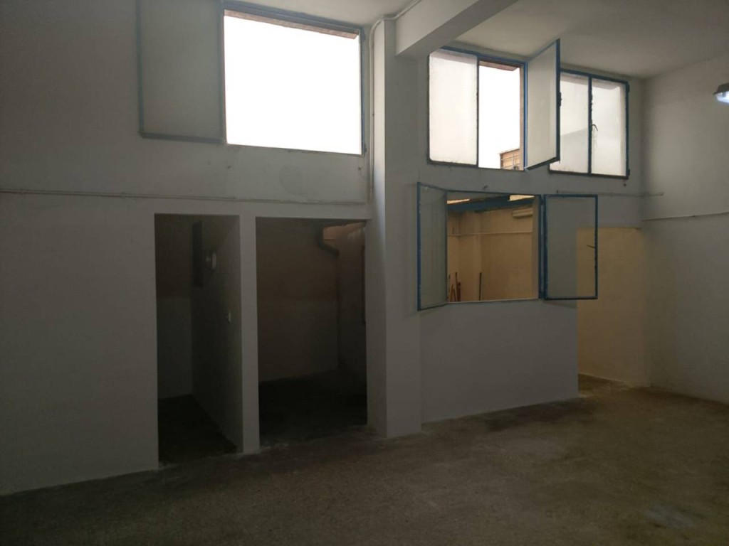 Imagen 2 de Local comercial en Venta en Gandia Valencia