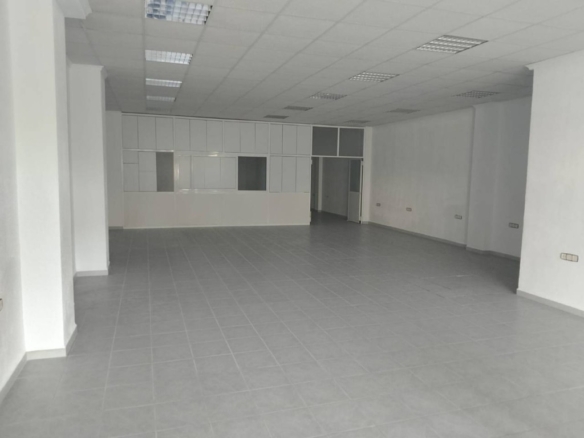 Imagen 2 de Local comercial en Venta en Oliva Valencia
