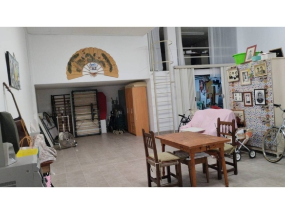 Imagen 3 de Local comercial en Venta en Gandia Valencia